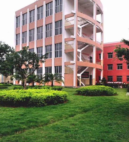 福建省福清卫生学校有哪些专业及什么专业好