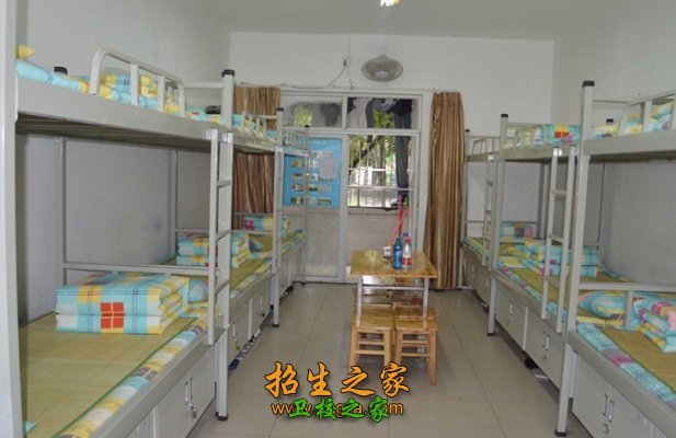 四川省化工高级技工学校的招生简介